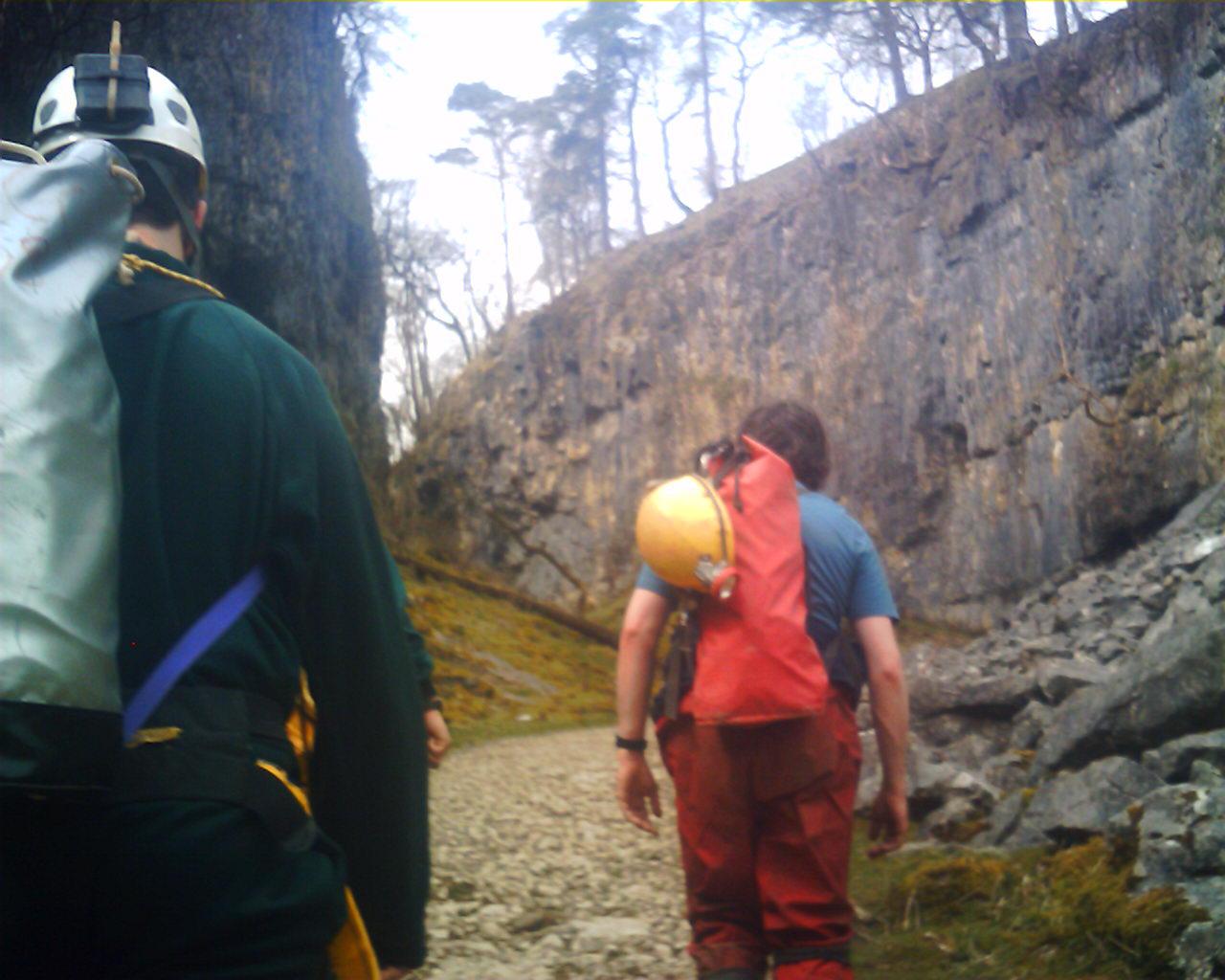jana carga - catcam - Caving Yorkshire Gaping Gill 030
