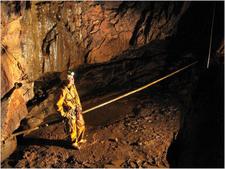 jarvist frost - canon a520 vivitar 283 -avalanche inlet - rainbow aven overview