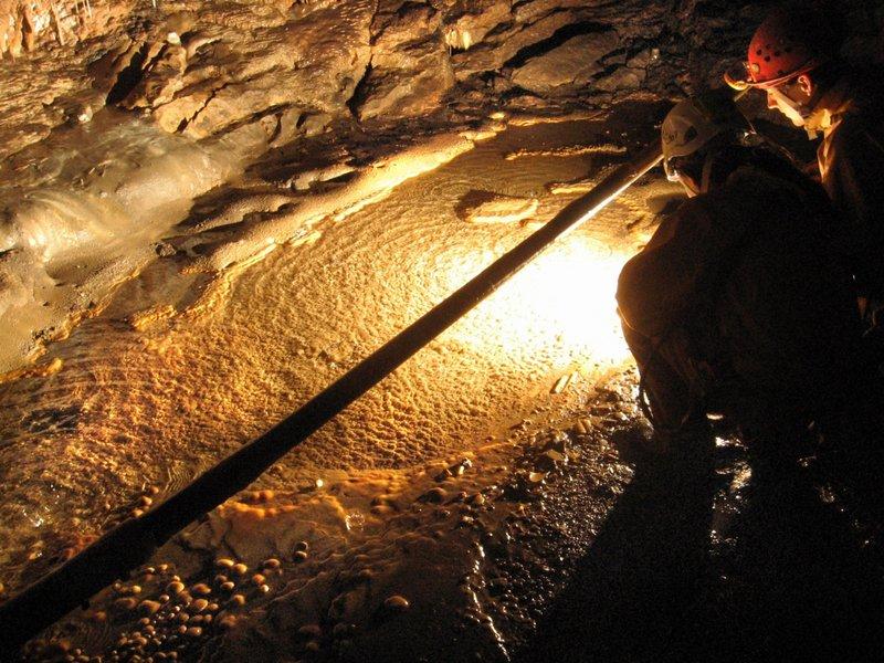 jarvist frost - canon a520 vivitar 283 -avalanche inlet gg - rainbow aven pool flash jana tim