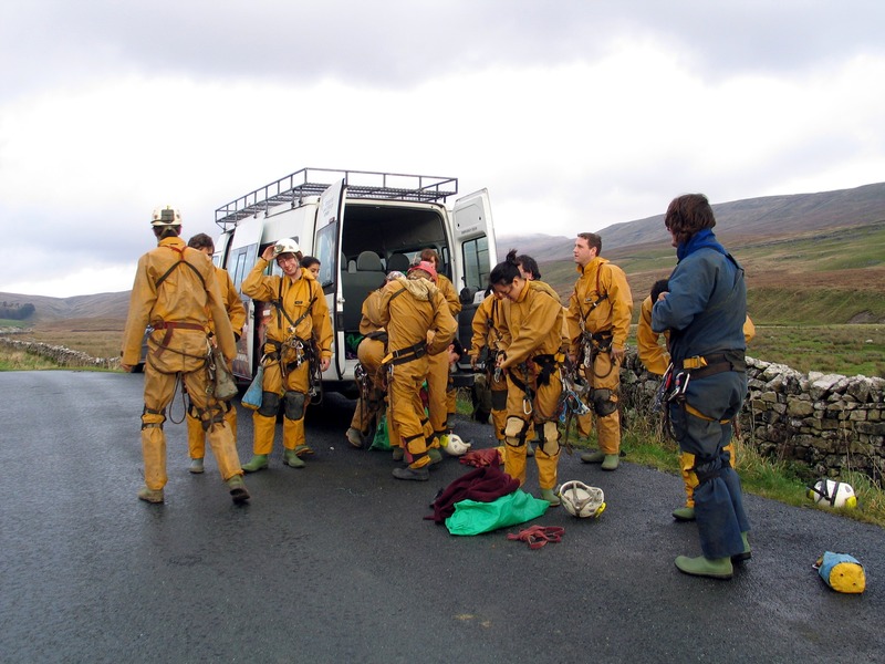 jarvist frost - canon g5 - kingsdale getting changed