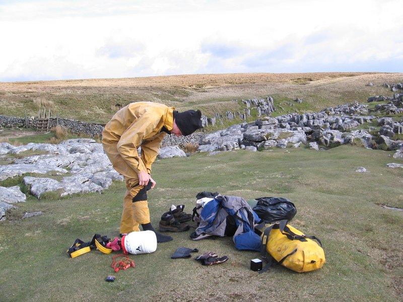 changing above bar pot