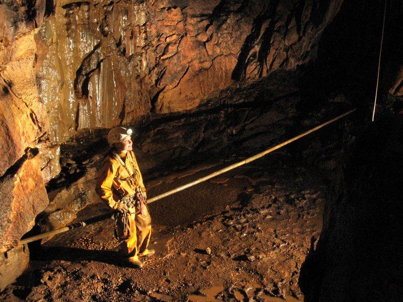 jarvist frost - canon a520 vivitar 283 -avalanche inlet - rainbow aven overview