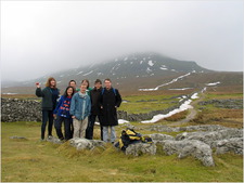 2010-02-07-12.49.26 - Jana Carga - Canon Powershot G5 - team penyghent peak