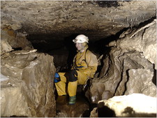 jarvist frost - canon g5 - king pot - emmas pitch - kate waiting