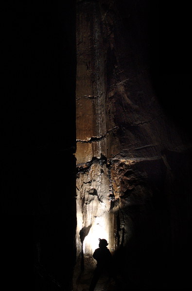 2010-04-17-13.17.52 - Jarvist Frost - Canon Powershot G5 - jana at base of inlet pitch2 - montage dodge and burn