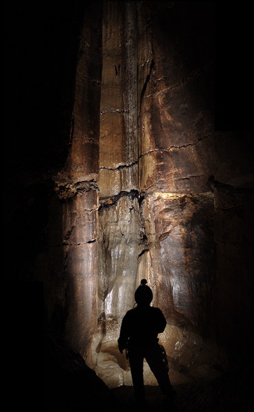 2010-04-17-13.18.30 - Jarvist Frost - Canon Powershot G5 - jana at base of inlet pitch3. - montage dodge and burn