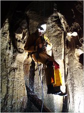 Jarvist Frost - Powershot G5 - 2010-10-31-13.49.58 - CRW_0634 - yordas - 2nd pitch