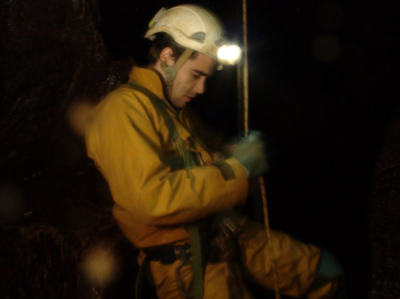 2012-11-10-15.44.56-JarvistFrost-PowershotG5-CRW_0069-LostJohns-Valhalla