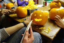 2016-10-29_21h10m-RhysTyers-SonyRX100II-Whitewalls-DSC03258