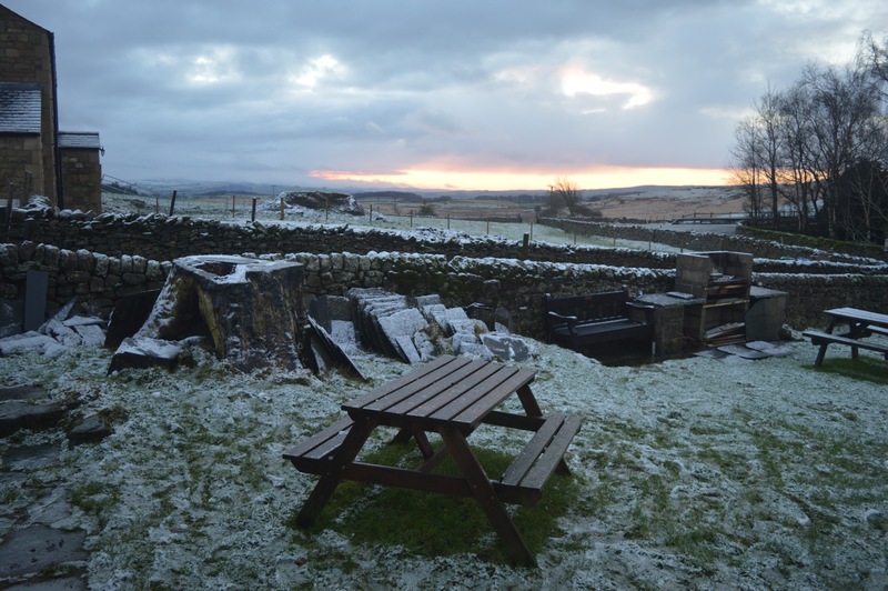 2017-01-29_08h05m-TanguyRacine-NikonD3200-SunsetHoleAndGreatDouk-Yorkshire_IV_2017_-_3_of_52