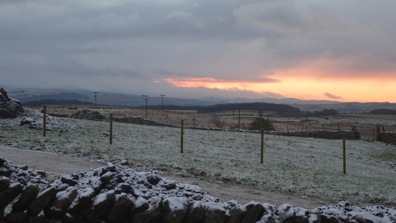 2017-01-29_08h05m-TanguyRacine-NikonD3200-SunsetHoleAndGreatDouk-Yorkshire_IV_2017_-_4_of_52